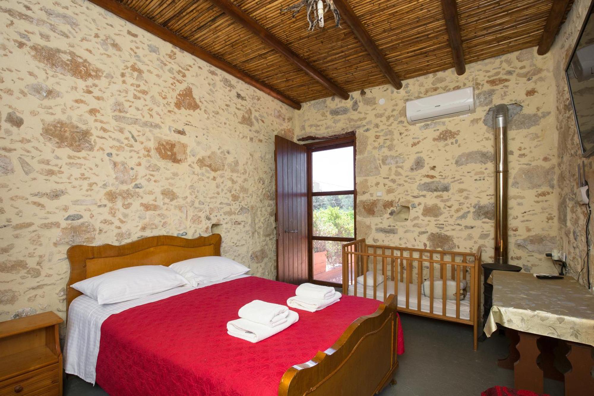 דירות Dhrapaniás Sofiana'S Garden Retreat With Private Pool מראה חיצוני תמונה